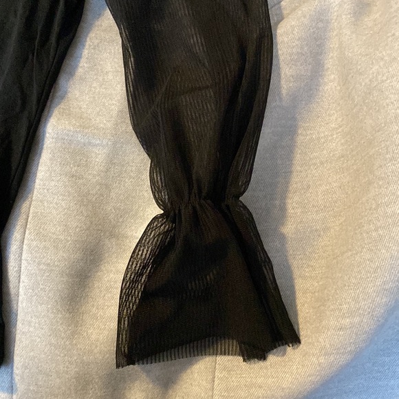 🎉2/$20 Suzy black mesh top with puffed sleeves - Picture 3 of 4
